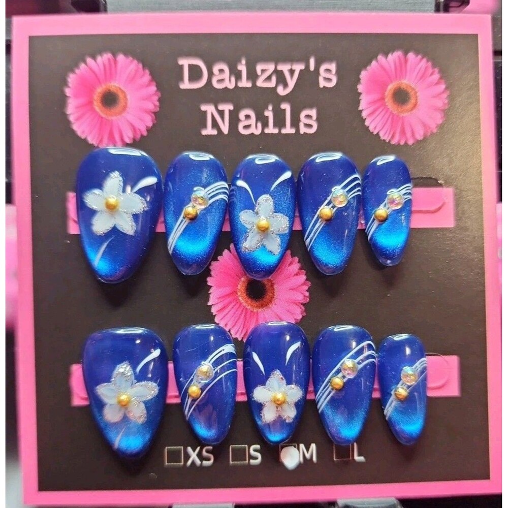 Medium Size Press-on Nail 10Pc Set Handmade Almond Blue Cat Eye 2.0 Cm Length